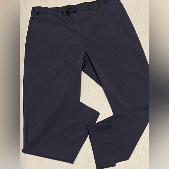 LAUREN RALPH LAUREN DRESS PANT MEN STRETCH GREY COLOR SIZE P36W X 32L (like new) - Picture 6 of 9